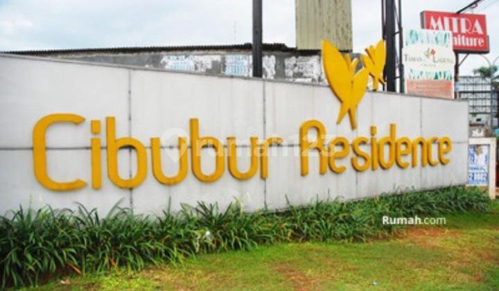 Just bring your suitcase. Fully furnished rental house in Cibubur Bekasi, close to Jakarta toll access. 2