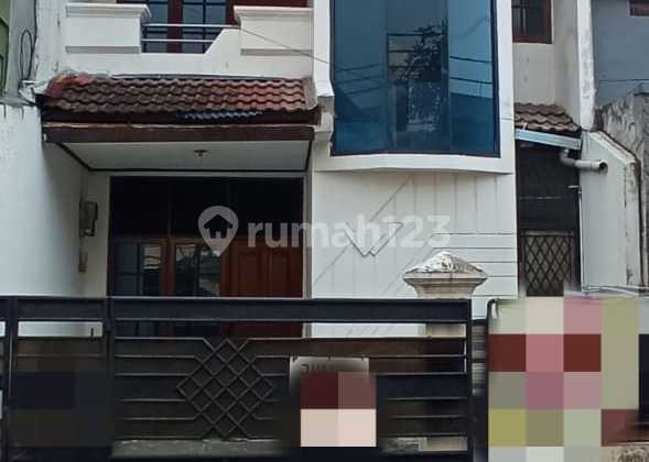 Affordable 2-Story House in Strategic Location, Pondok Kelapa, East Jakarta