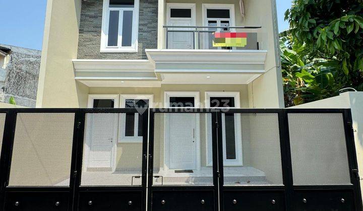 Rumah 2 Lantai Baru SHM di Kav Dki Pondok Kelapa, Jakarta Timur 1