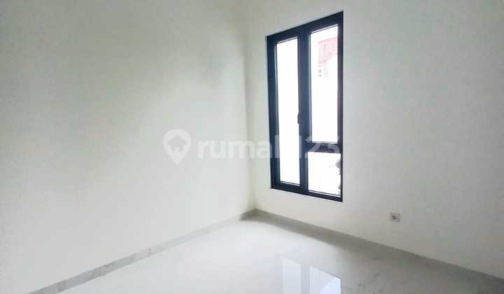 Rumah Minimalis Murah Strategis di Pondok Kelapa  2