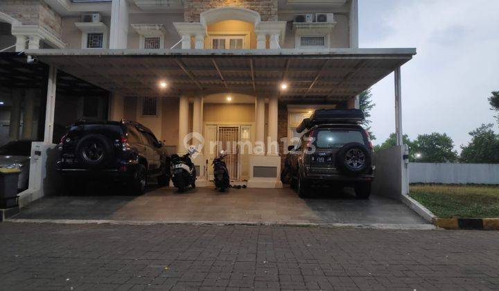 Rumah Lingkungan Besar Exclusive di Jatiasih 1