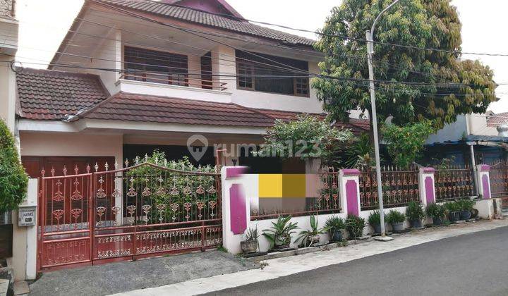 Rumah Asri Dikomplek Elit Dan Strategis Duren Sawit  1