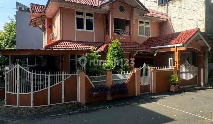 Rumah 2 Lantai Dekat Kantor Lurah di Pondok Kelapa  1