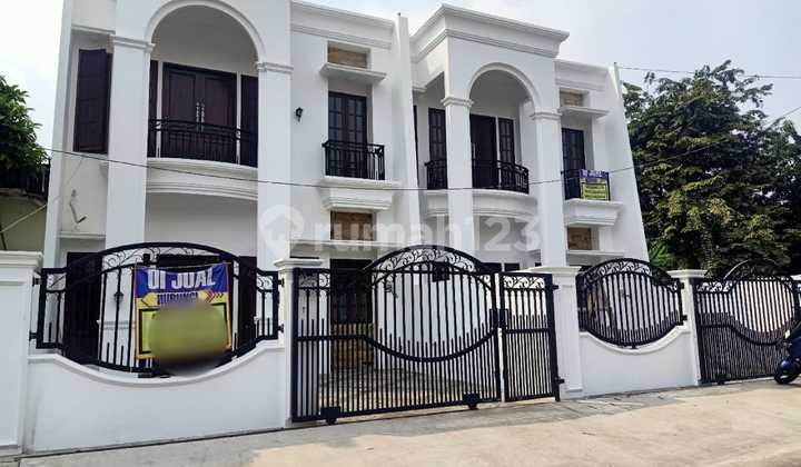 Rumah Baru Dalam Komplek Jalan Utama Duren Sawit 