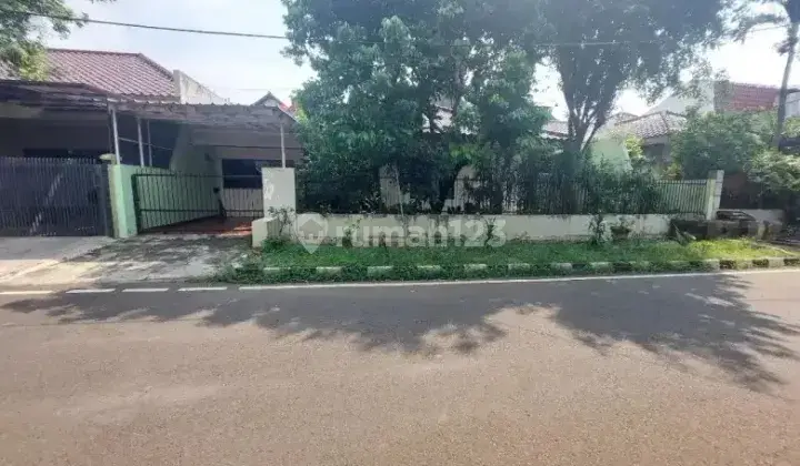 Rumah Lokasi Strategis DekatToll Becakayu di Pondok Kelapa  1