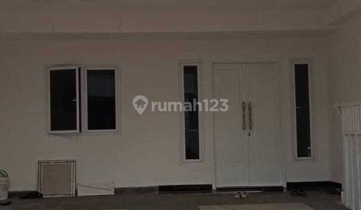 Rumah Minimalis Lokasi Strategis di Pondok Kelapa  2