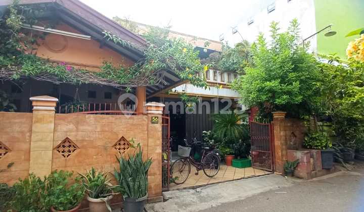 Rumah Second Non Komplek Asri Dan Aman di Duren Sawit  2