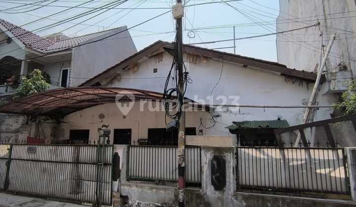 Rumah Lama Hitung Tanah di Jl. Ikan dekat LRT dan Al Azhar Rawamangun 