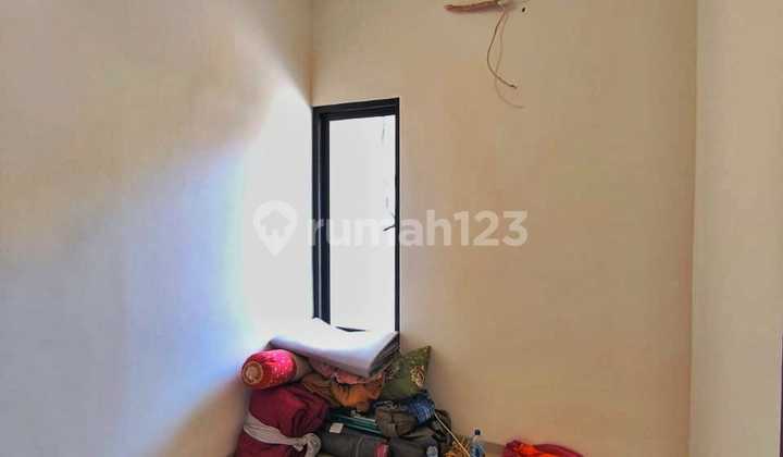 Luxury Ready-to-Occupy House on Jl. Ikan near Al Azhar and LRT Rawamangun Luxury Ready-to-Occupy House on Jl. Ikan near Al Azhar and LRT Rawamangun