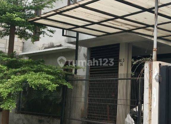 Rumah Minimalis Lokasi Strategis Posisi Hook di Pondok Kelapa  2