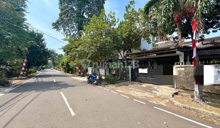 Rumah Siap Huni Lokasi Strategis di Rawamangun  2