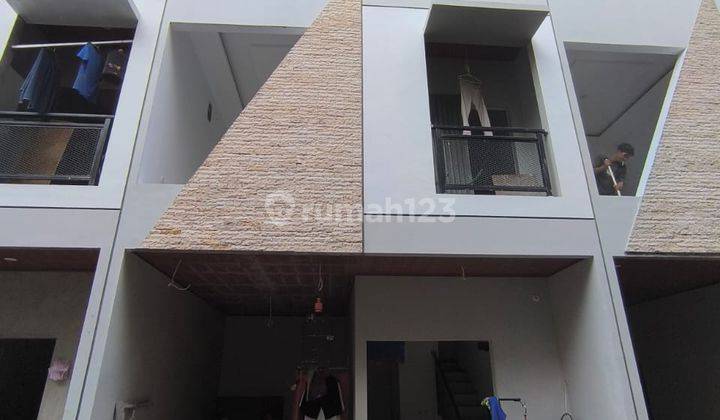 Termurah! Cluster Siap Huni dekat Al Azhar Rawamangun  1