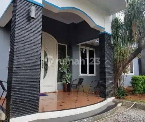 Rumah Bagus Lokasi Strategis di Duren Sawit  2