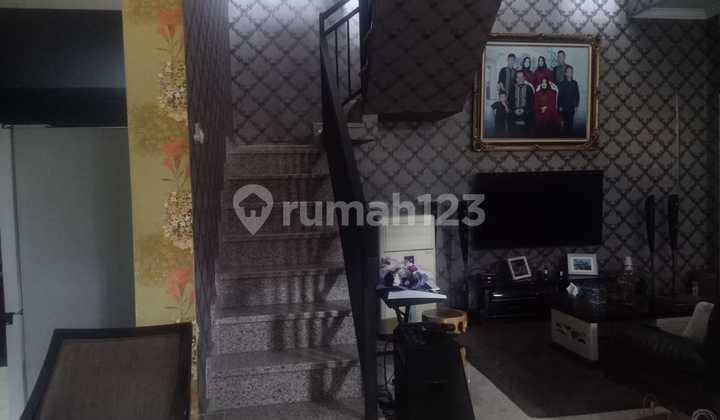 Dijual Rumah Full Furnish Dalam Komplek Keamanan 24jam Rawamangun 2