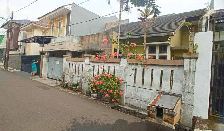 Rumah 1,5 lantai kokoh siap huni di Rawamangun Jakarta Timur  1