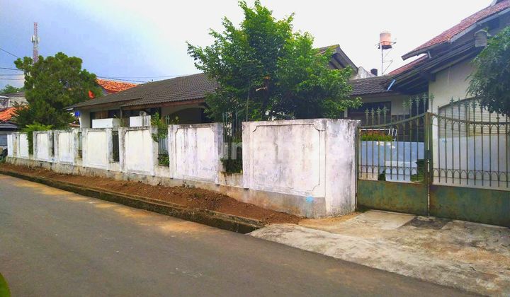 Cheap land with free 1-story building bonus in Pondok Pinang, Jakarta Cheap land with free 1-story building bonus in Pondok Pinang, Jakarta