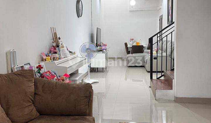 Rumah Modern Dalam Komplek Duren Sawit Jakarta Timur 2