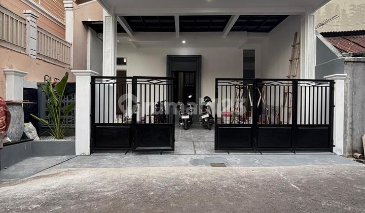 Rumah Modern Dalam Perumahan Dekat Pondok Gede Bekasi Rumah Modern Dalam Perumahan Dekat Pondok Gede Bekasi