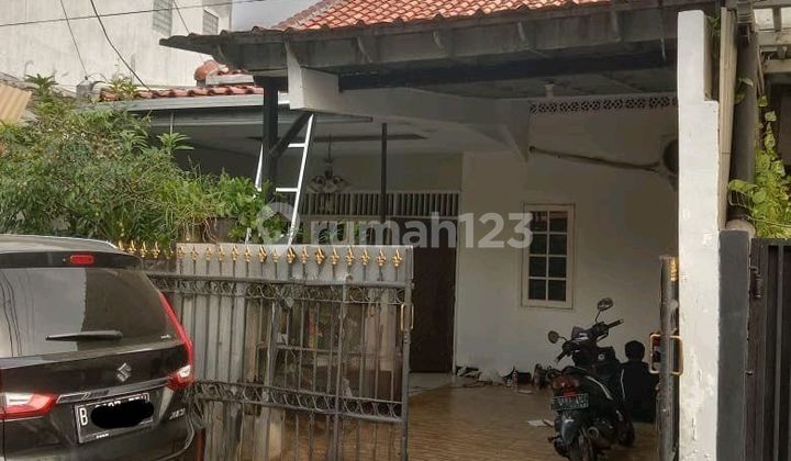 Rumah Terawat Termurah di Duren Sawit Jakarta Timur Rumah Terawat Termurah di Duren Sawit Jakarta Timur