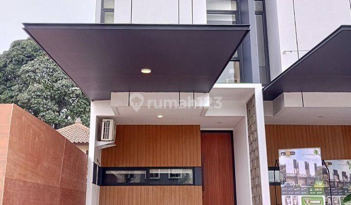 Rumah Mewah Kualitas Premium Siap Huni Di Jatiwaringin Bekasi  1