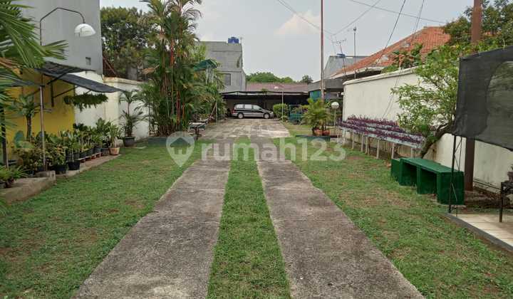 For Sale Spacious Land House in Pancoran, South Jakarta 2
