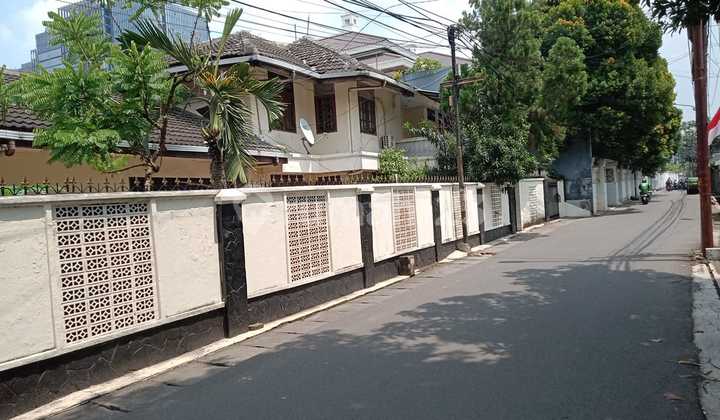 Dijual Rumah Secondary Strategis di Pancoran Jakarta Selatan Dijual Rumah Secondary Strategis di Pancoran Jakarta Selatan