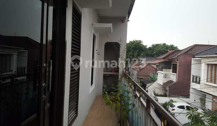 Dijual Rumah Kost Strategia di Tebet Jakarta Selatan 2