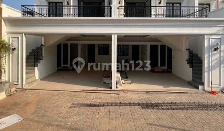 Dijual Rumah Siap Huni di Mampang Prapatan Jakarta Selatan