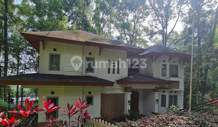Dijual Villa Full Furnished di Bogor Megamendung Jawa Barat