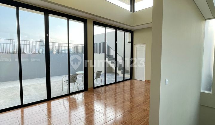 Dijual Rumah Siap Huni Lokasi di Pulomas Jakarta Timur 2