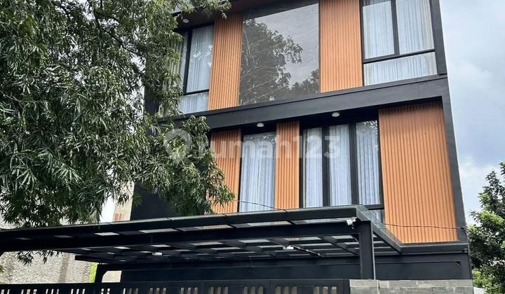 Dijual Rumah Furnished di Cilandak Jakarta Selatan