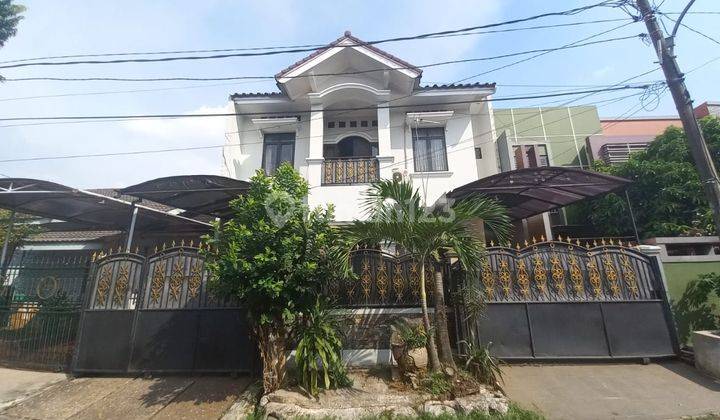 Rumah dijual di dalam komplek billymoon pondok kelapa 1