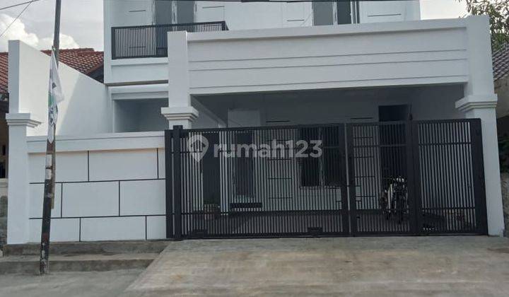 Dijual rumah siap huni di komplek pondok kelapa jakarta timur 1