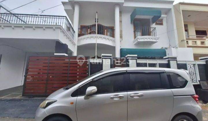 Dijual cepat rumah mewah model klasik baru renovasi siap huni 1