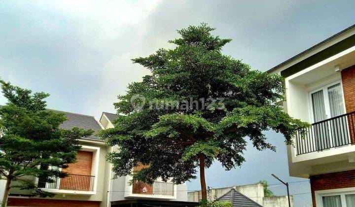 Dijual rumah siap huni di jatiwaringin jakarta timur 1