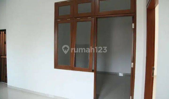 Dijual cepat rumah minimalis 2 lantai di komplek pondok kelapa 2