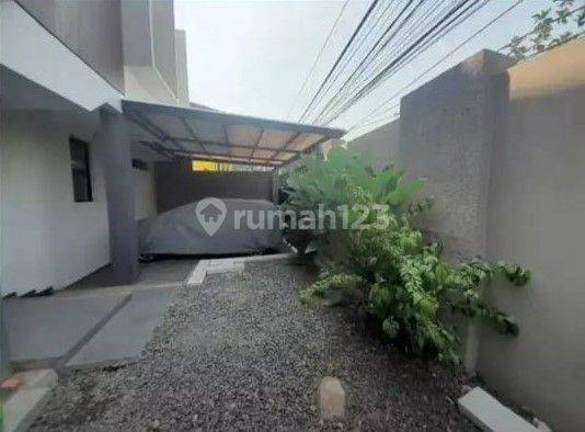 Dijual cepat rumah 2 lantai di duren sawit jakarta timur 2