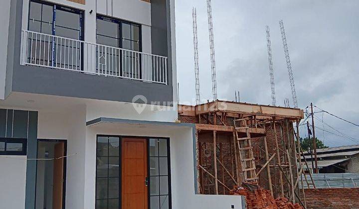 Dijual rumah 2 lantai minimalis di jatibening kota bekasi 2