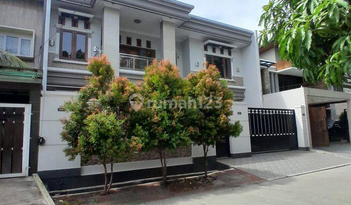 Dijual rumah 2 lantai di dalam komplek billymoon pondok kelapa 2