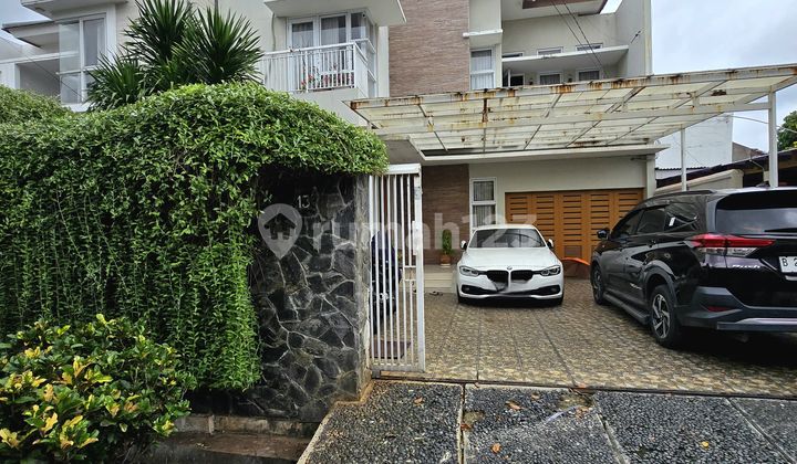 Rumah Dalam Komplek Pulo Gadung Jakarta Timur