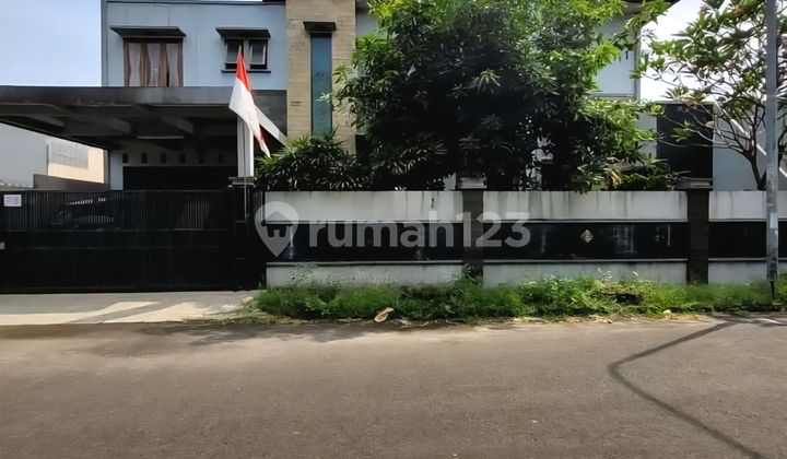 Rumah Secondary Siap Huni Dalam Komplek Elite Tanjung Barat