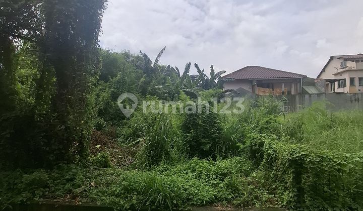Land Plot Inside Boulevard Road Complex in Pondok Kelapa