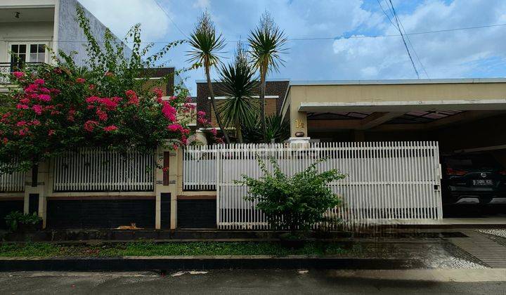 Rumah Nan Asri Di Komplek Ujung Menteng Cakung Jakarta Timur 1