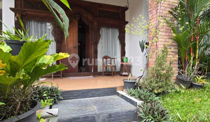 Rumah Cantik Nyaman Lokasi Strategis di Pondok Bambu Jakarta