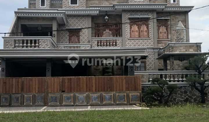 Rumah Mediterranean Di Perumahan Telaga Kahuripan Parung Bogor Rumah Mediterranean Di Perumahan Telaga Kahuripan Parung Bogor