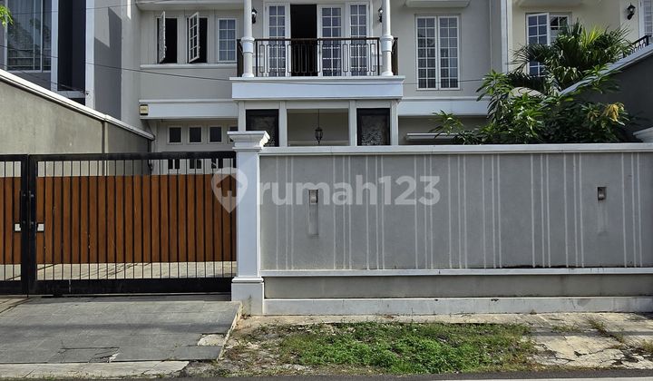 Rumah Baru Dalam Komplek Elite Area Cempaka Putih Jakarta Pusat