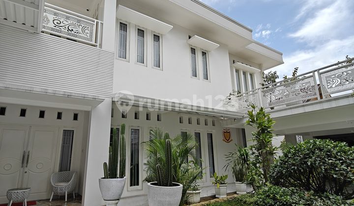 Dijual Rumah Mewah di Komplek Duren Sawit Jakarta Timur Dijual Rumah Mewah di Komplek Duren Sawit Jakarta Timur