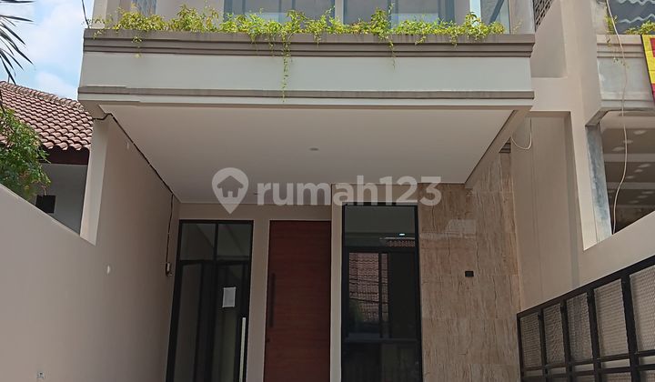 Rumah Cantik Asri & Nyaman Di Komplek Jatibening Pondok Gede Rumah Cantik Asri & Nyaman Di Komplek Jatibening Pondok Gede