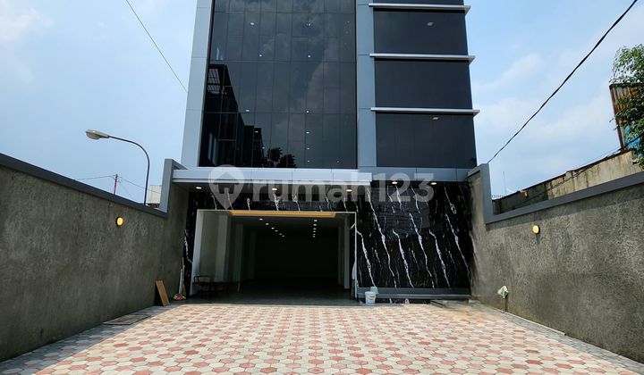 Gedung Kantor 4½ Lantai Lokasi Strategis Di Cawang Jakarta Timur Gedung Kantor 4½ Lantai Lokasi Strategis Di Cawang Jakarta Timur