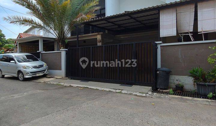 Rumah Cantik Asri & Nyaman Di Komplek Jatiwarna Jati Sampurna 1